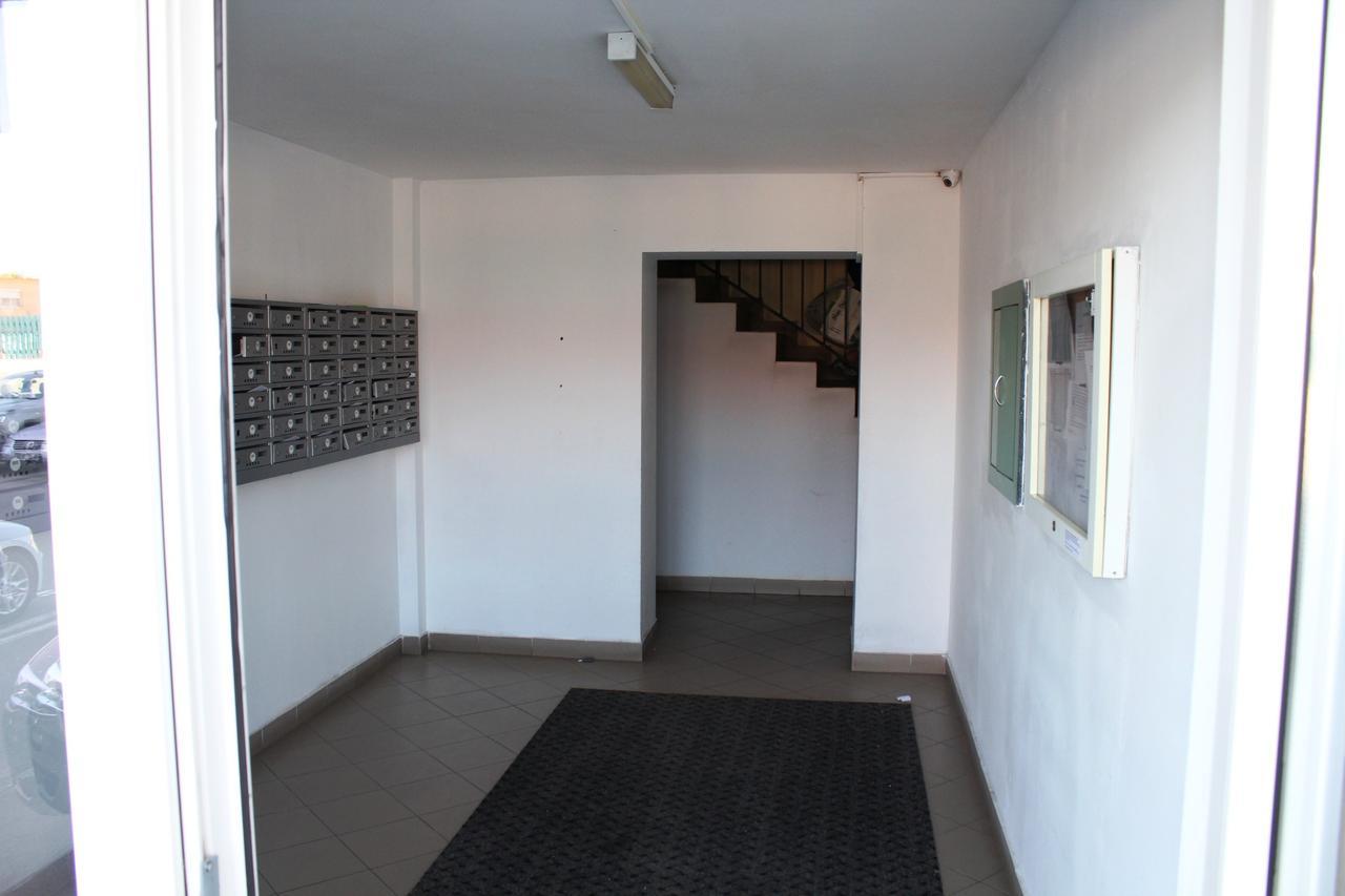 Vitan Modern Apartment, Sleeps 4 Bucarest Exterior foto